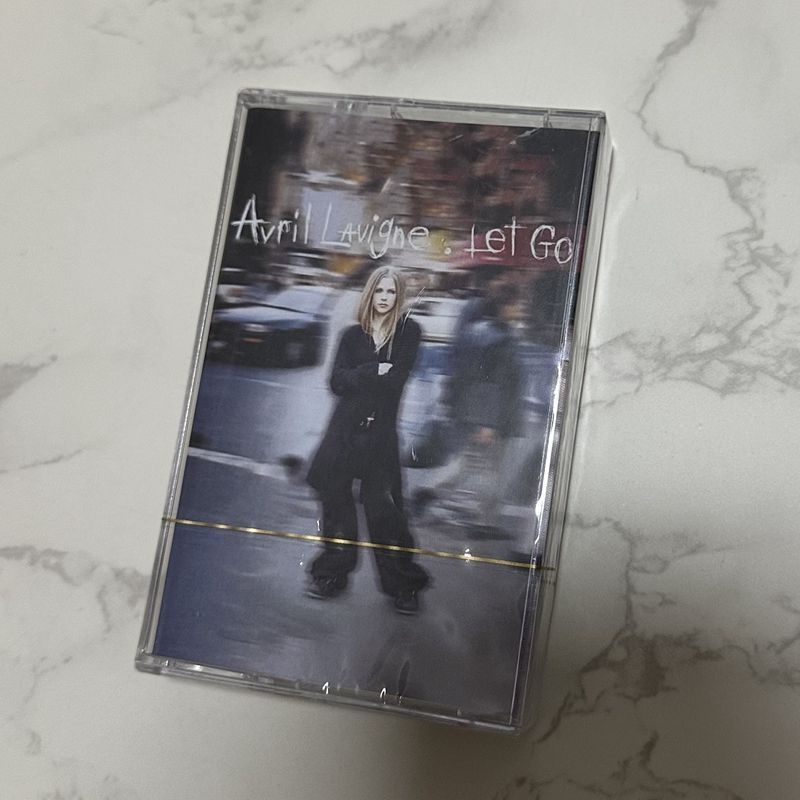 Avril Lavigne Let Go English S - Audio Music Lollipop 评论和价格